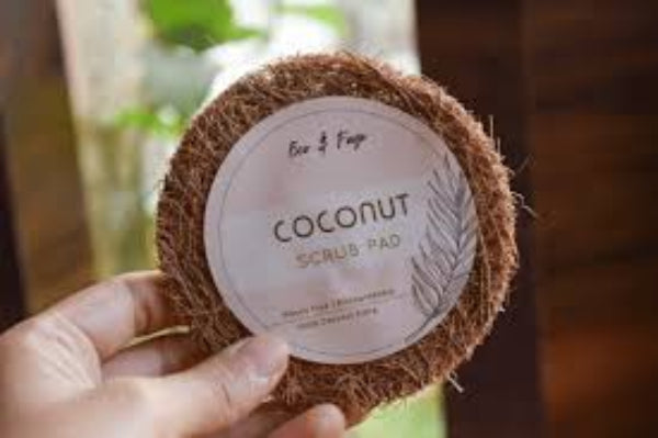 The Artisan Neem Wood Comb
